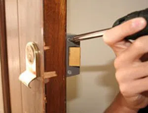 Locksmith Store Pittsburgh, PA 412-386-9022 - change-locks-service